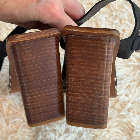 Zara Basic Collection Black Leather Studded Block Heel wood Sandals Size 38/7.5 - Picture 5 of 9